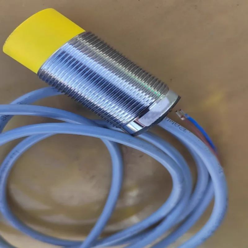 

Совершенно новый оригинальный бесконтактный переключатель NI15-G30-Y1X NI15-G30-AN6X Ni15-G30-AP6X NI15-S30-AZ3X NI15-M30-AD4X-H1141 NI15-M30-AD4X