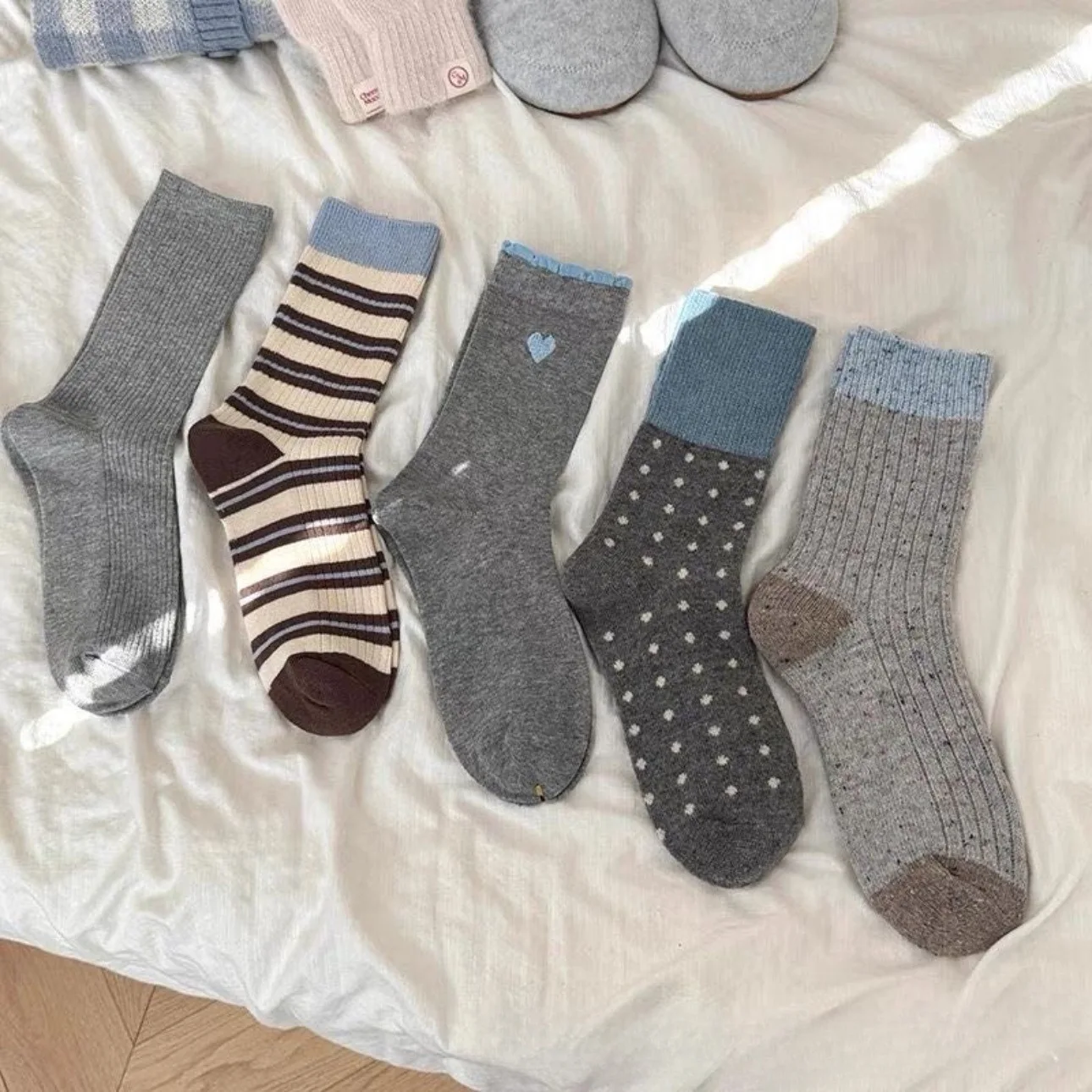 

Color-blocked thick versatile simple blue retro warm mid-calf socks for winter