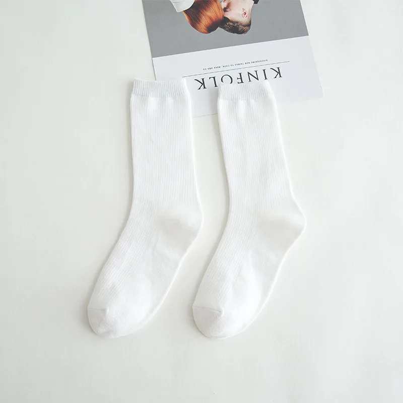 Chaussettes tube en coton respirant pour femmes, chaussettes mi-longues pour étudiants, planche à roulettes, document solide, printemps, été, nouveau