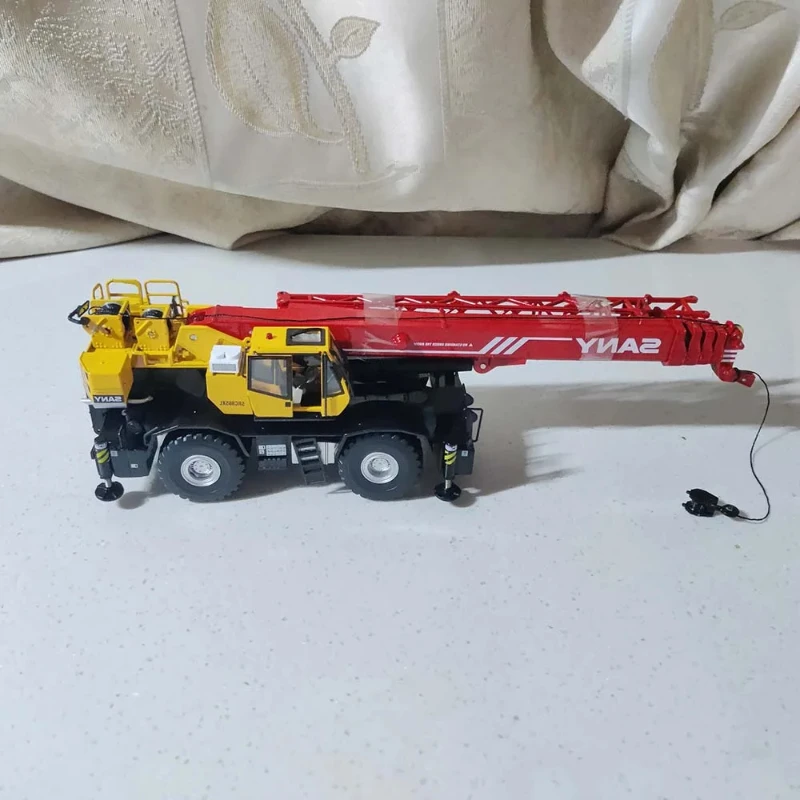 B-M 1: 50 Scale SANY SRC550 55 Crane Alloy Engineering Vehicle Truck Model Toys