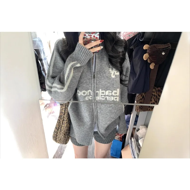 

Loose Fit Zipper Neck Knitwear Cardigan Women's Style Korean Baseball Style Open Shirt Grey Color Autumn Winter Fashion