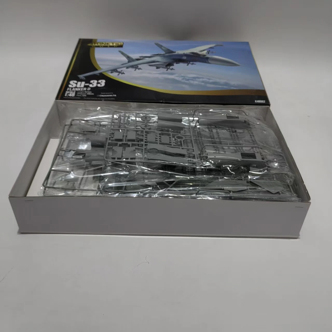 

Комплект военной модели KINETIC в сборе K48062 1/48 Su-33 Flanker D Fligher