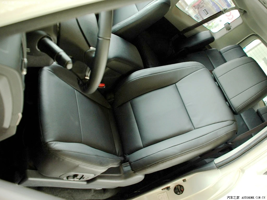 For Mitsubishi Pajero 2008 2009 2010 2011 2012 Nappa Leather Custom Car Seat Covers for 2 Front Seats Protector Accessories