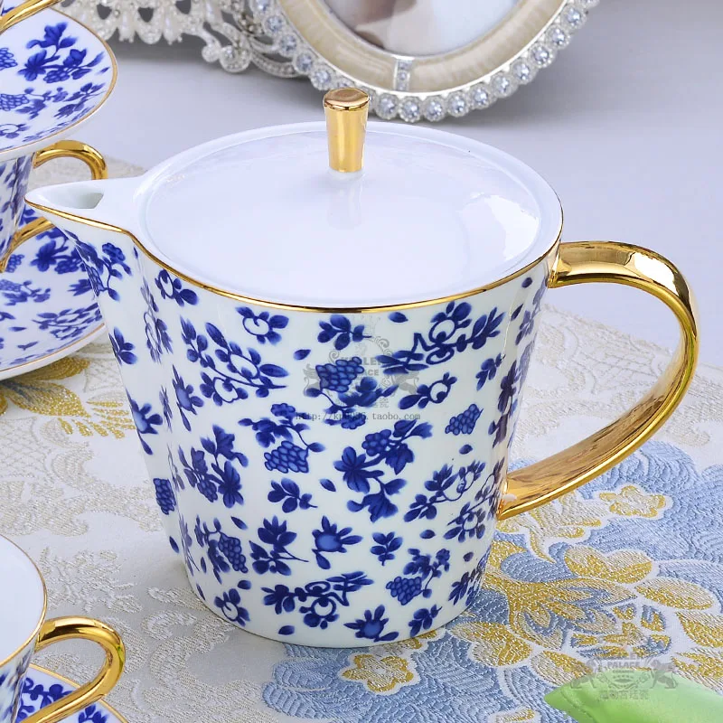 Style Coffee Set Bone China in-Glaze Decoration Tea Set British Afternoon Tea Set Blue and White Porcelain Large  Coffee Cup