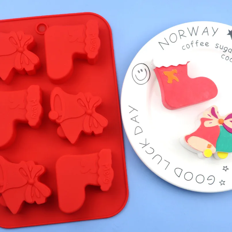 6 Even Christmas Socks Silicone Cake Mold Aromatherapy Mould XG135