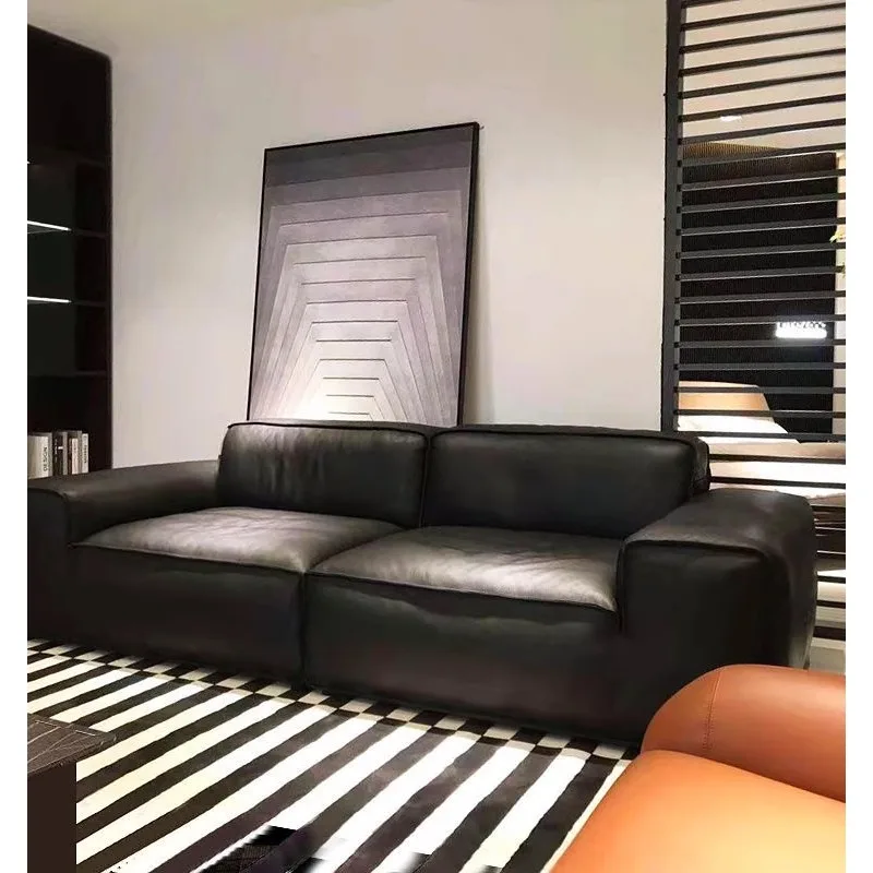 Włoski minimalistyczny skórzany design z blokami tofu, wyposażony w prostych rzędach, duży i mały salon, letnia czarna sofa