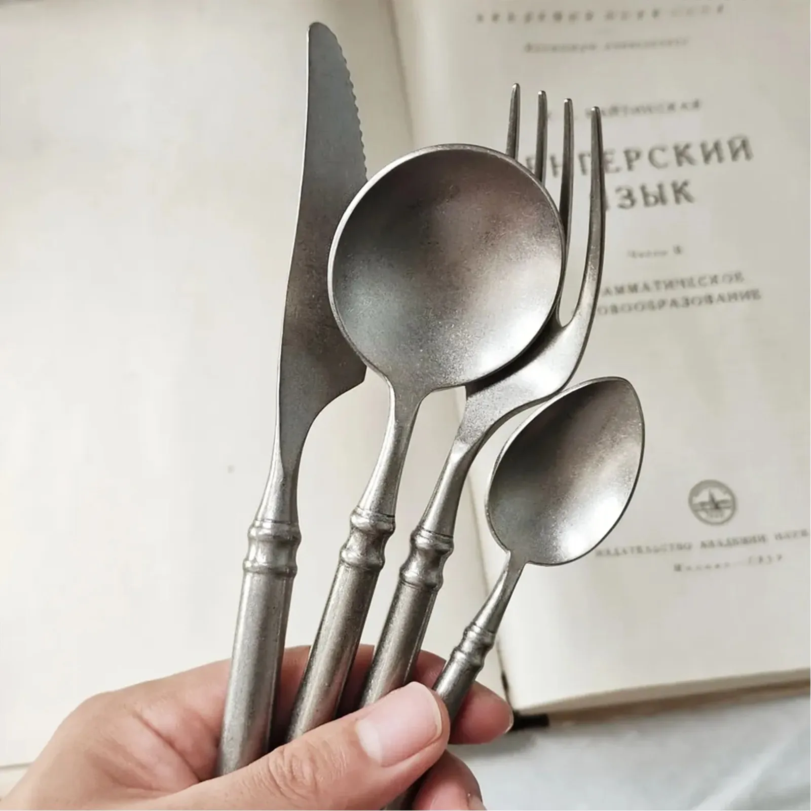 Distressed Stainless Steel Dinnerware Set Steak Knife Fork Coffee Spoon Teaspoon Four-piece Set Flatware Kitchen Tools