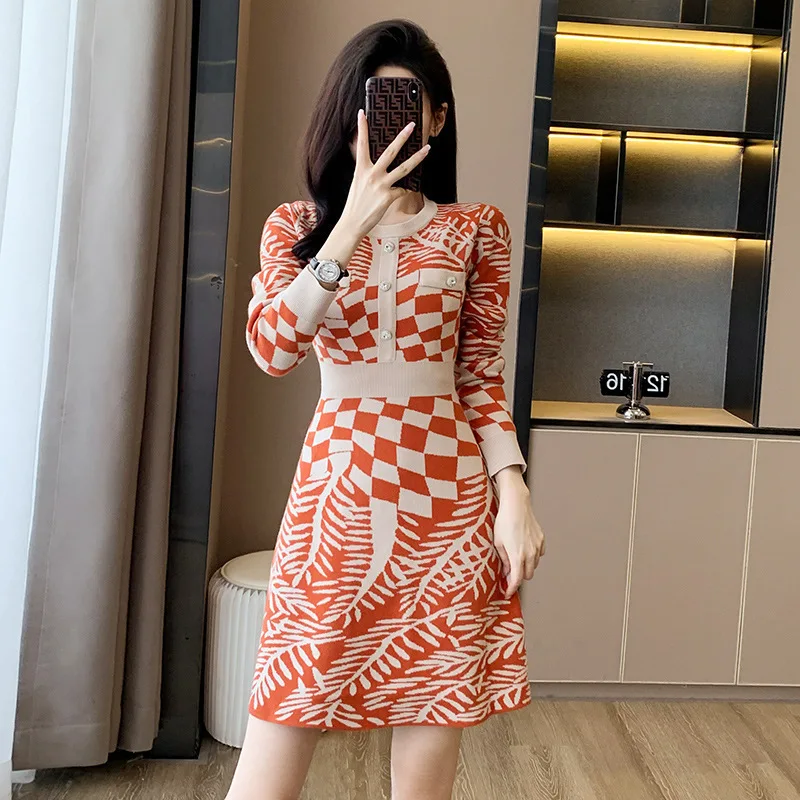 #0930 Vintage Sweater Dress Women Round Neck High Waisted Mini Dress Buttons Sexy Short Stretch Knitted A-line Dress Autumn 2023