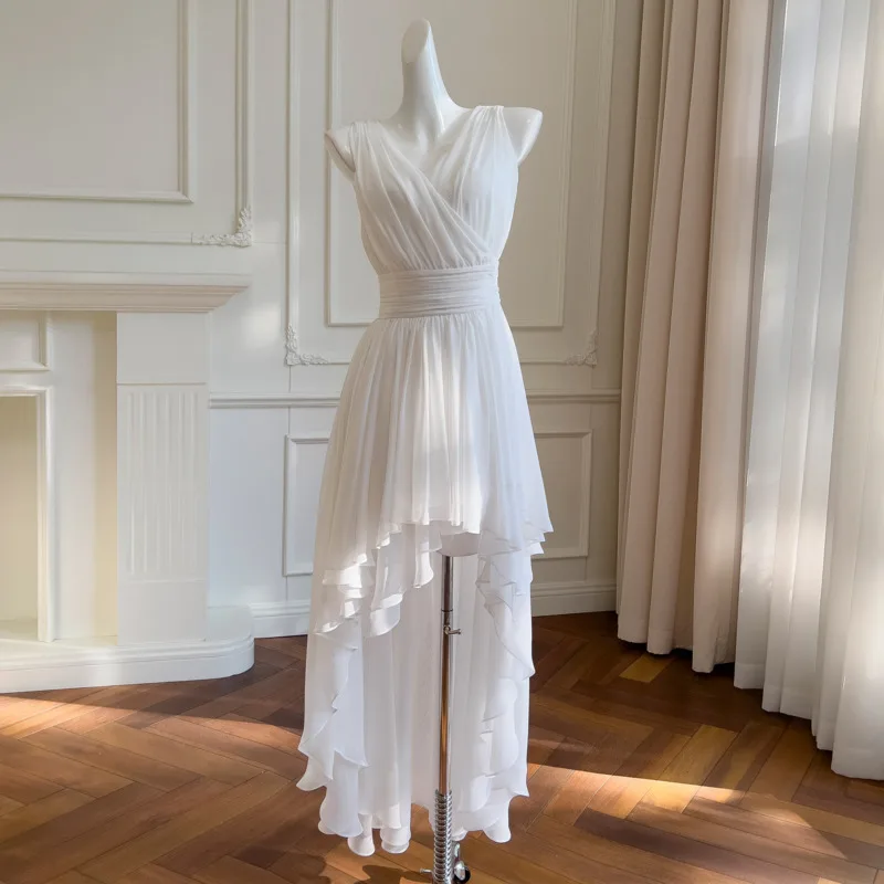 VIBE Lente Zomer Franse Jurk Nieuwe Witte Mouwloze Taille-Knipperende Elegante Onregelmatige Zoom Jurk voor Vrouwen Avondfeest Jurk