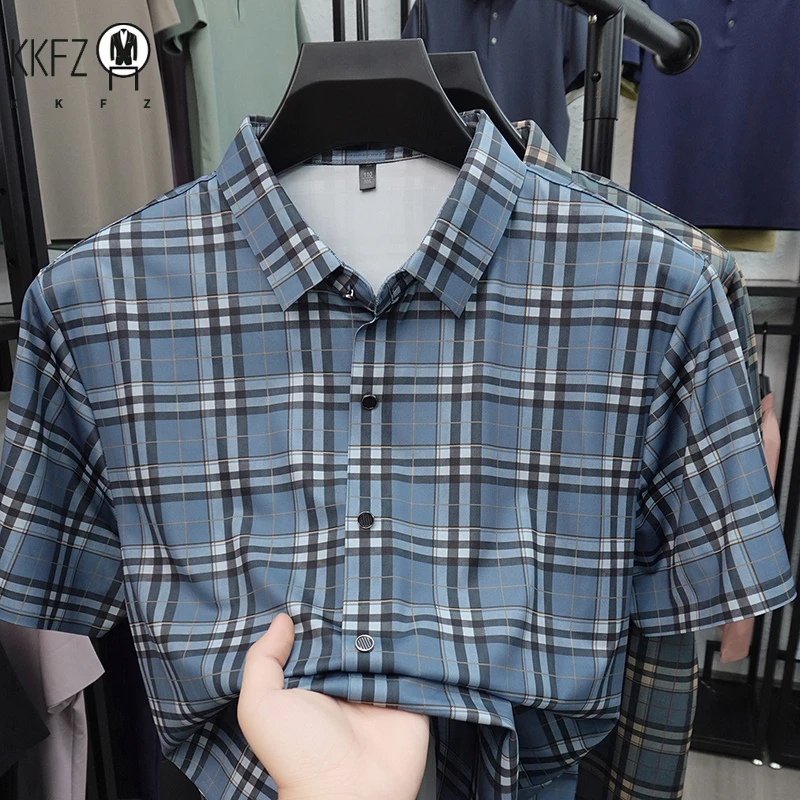 

Casual Plaid Short Sleeve Shirt For Men Business Office Style Wrinkle Resistant Fabric Comfortable Fit For Daily Work