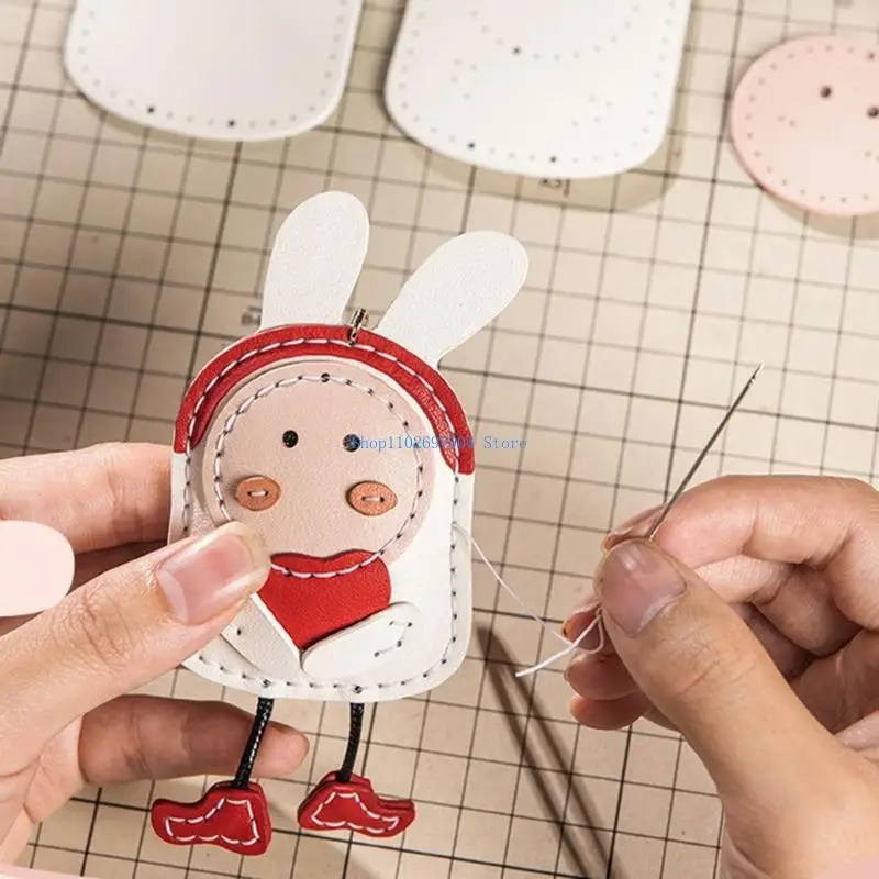 N7YF Adorable Rabbit Keychain DIY Craft Set With PU Leather Craft Accessory For Distinctive Purse Decorations