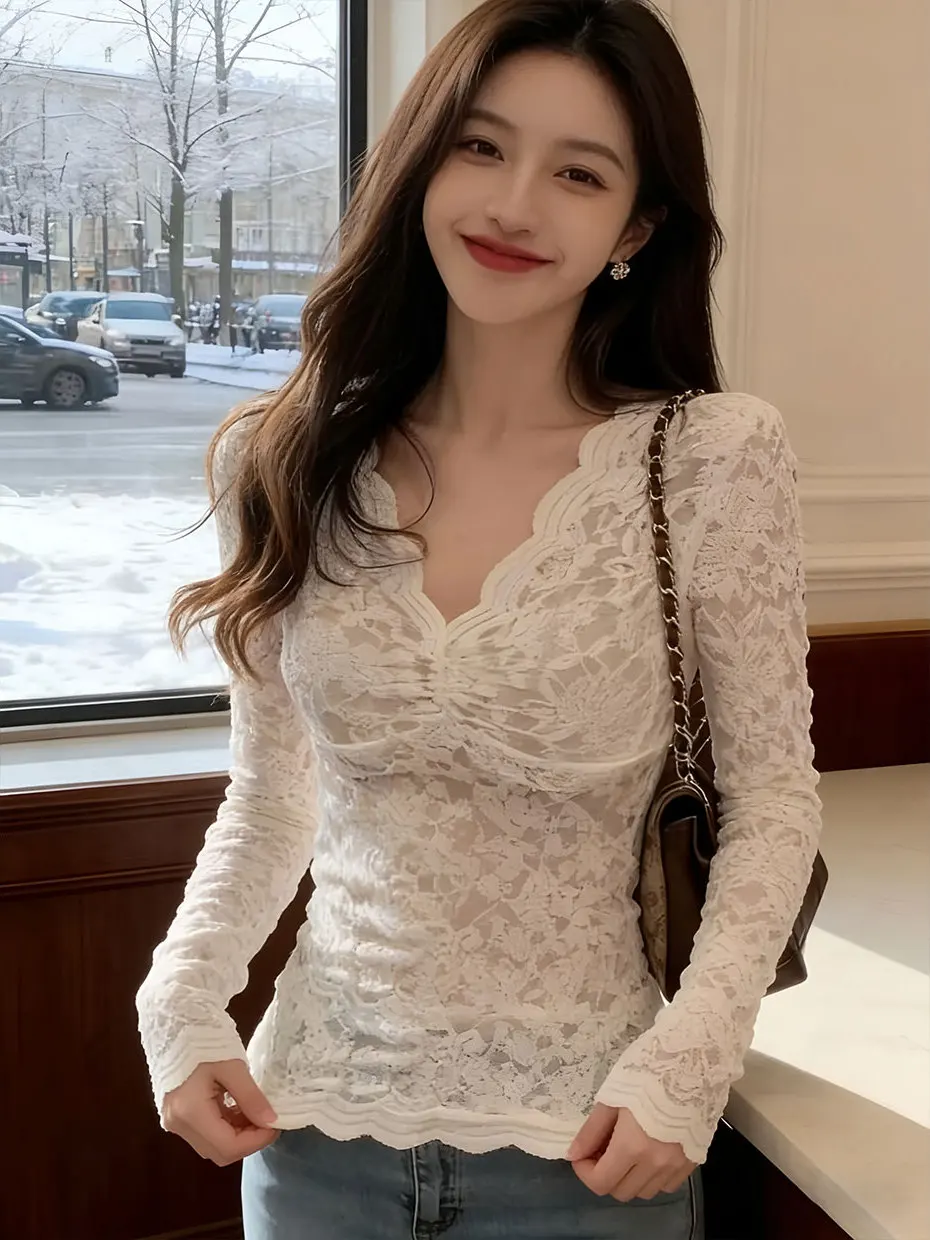 

Spring White Lace Fleece Lined Base Shirt Women's V-neck Sexy Fur Inner Wear Top Sensual Fashionable Slim Fit Long Sleeve