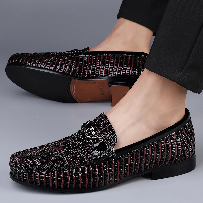 Crocodile Pattern Mens Loafers Genuine Leather Casual Shoes Men Slip-On Shoes Lightweight Man Driving Flat Fashion New Mocasines