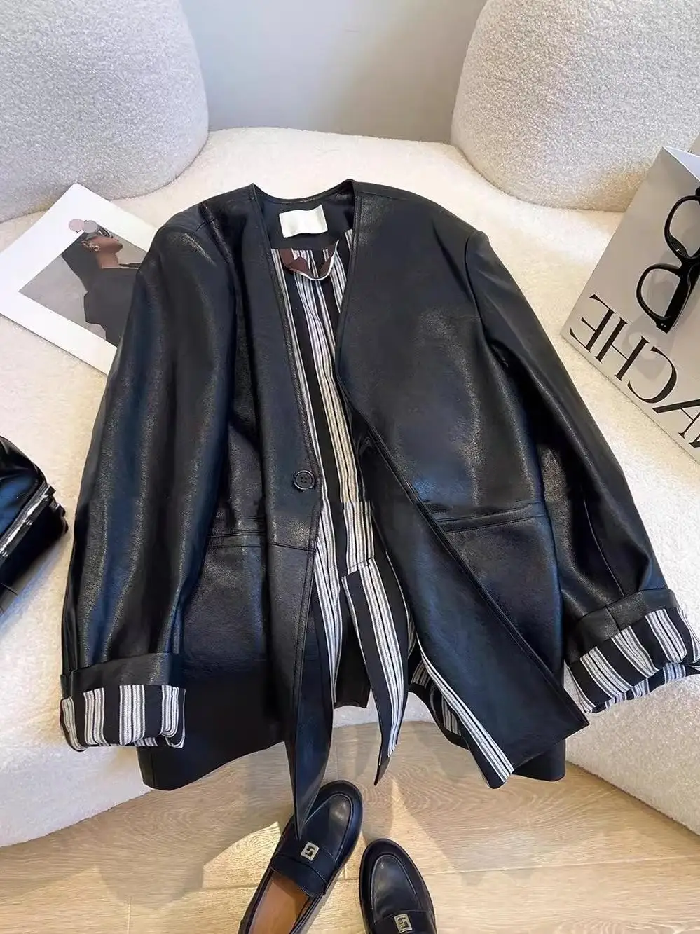 Casaco Retro de Couro Ort para Mulheres, Estilo Pesado e Versátil, Casaco Longo com Decote em V para Outono