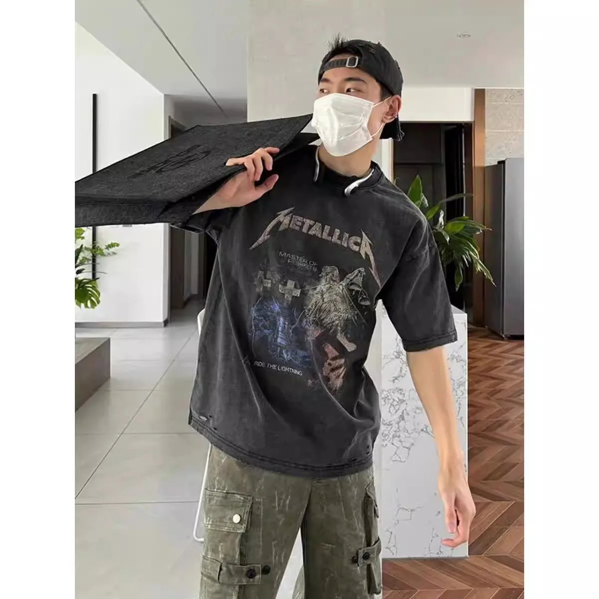 

Летняя мужская футболка оверсайз (до 136 кг) в уличном стиле рок-группы, винтажная, с эффектом потертости, с коротким рукавом, мягкая, удобная, свободного кроя, повседневная.