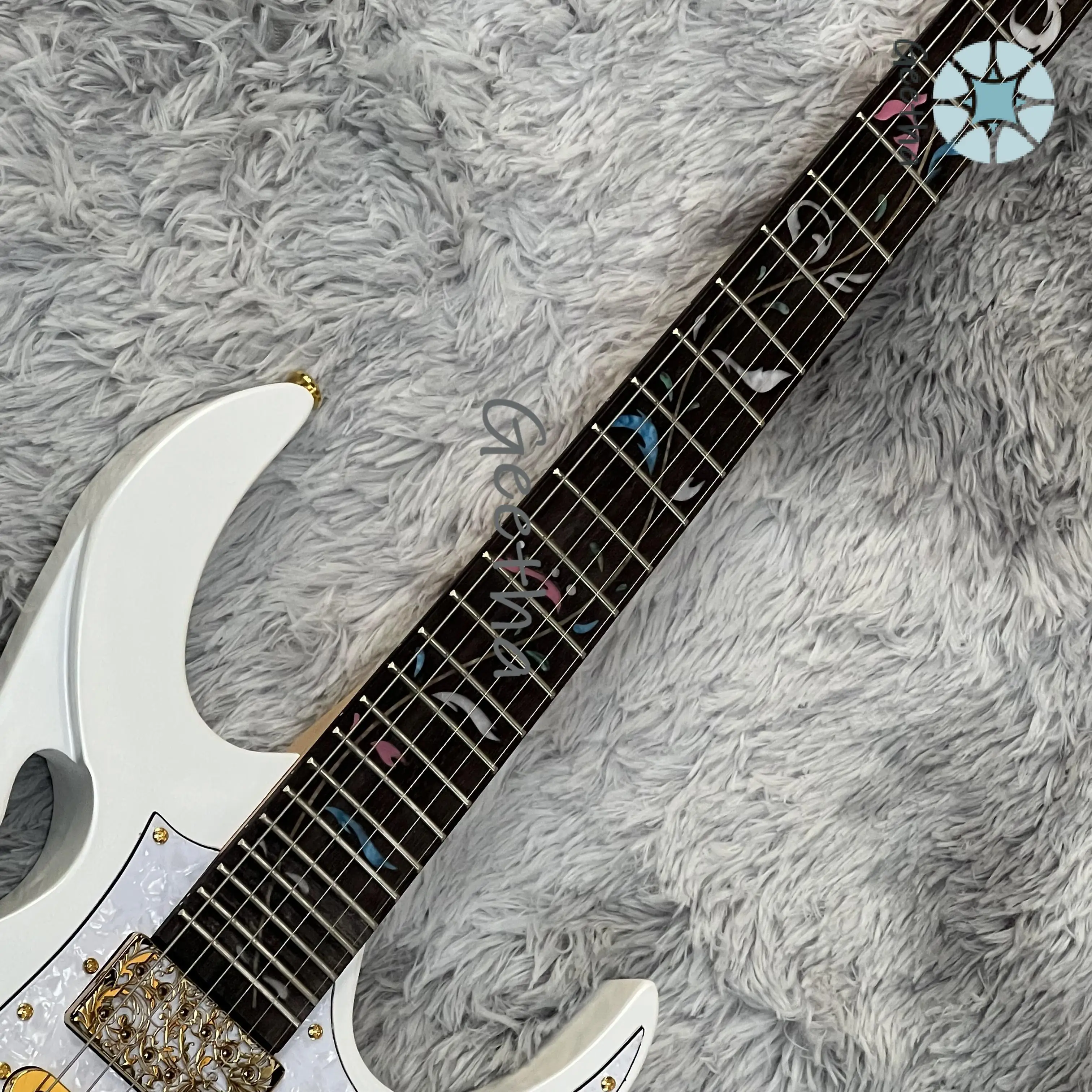 Cheapest Made in China 40inch Linden High Gloss OEM ELECTRIC Guitar