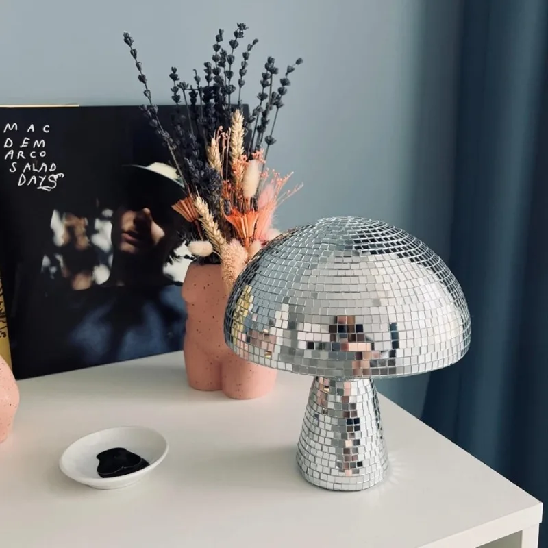 Disco Mushroom Mini Decorative Mirror Ball Reflective Mirror Tile Desktop Ornament Mushroom Sculpture Christmas Party Home Decor
