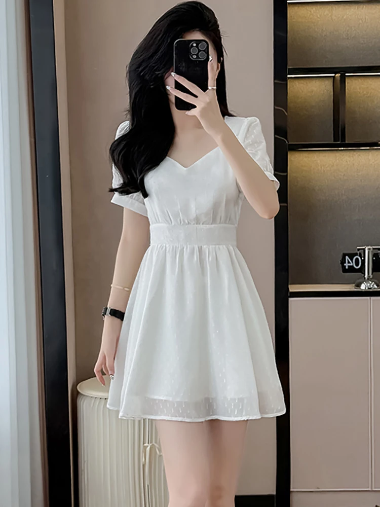 2025 ホワイトジャカード半袖スクエアカラーミニドレス女性エレガントカジュアル A ラインドレス夏の韓国ボディコン誕生日ドレス
