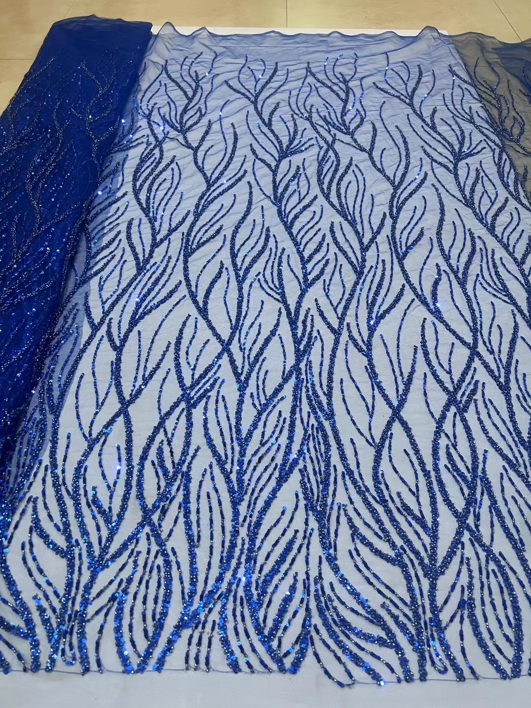 

2024 High Quality African Nigerian Latest Tulle Lace Fabric Sewing Guipure Embroidery Dresses Beads Stone Sequins 5yards DP0276