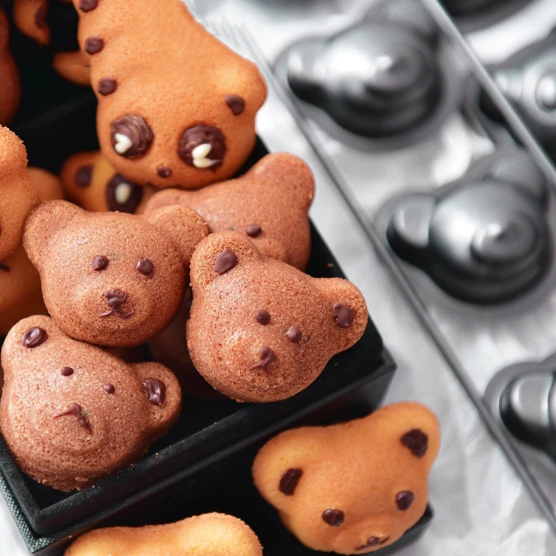 2 Piece Bear Baking Mold Pan Non-Stick Carbon Steel DIY Cute Candy Cake Mold Tools Decoration
