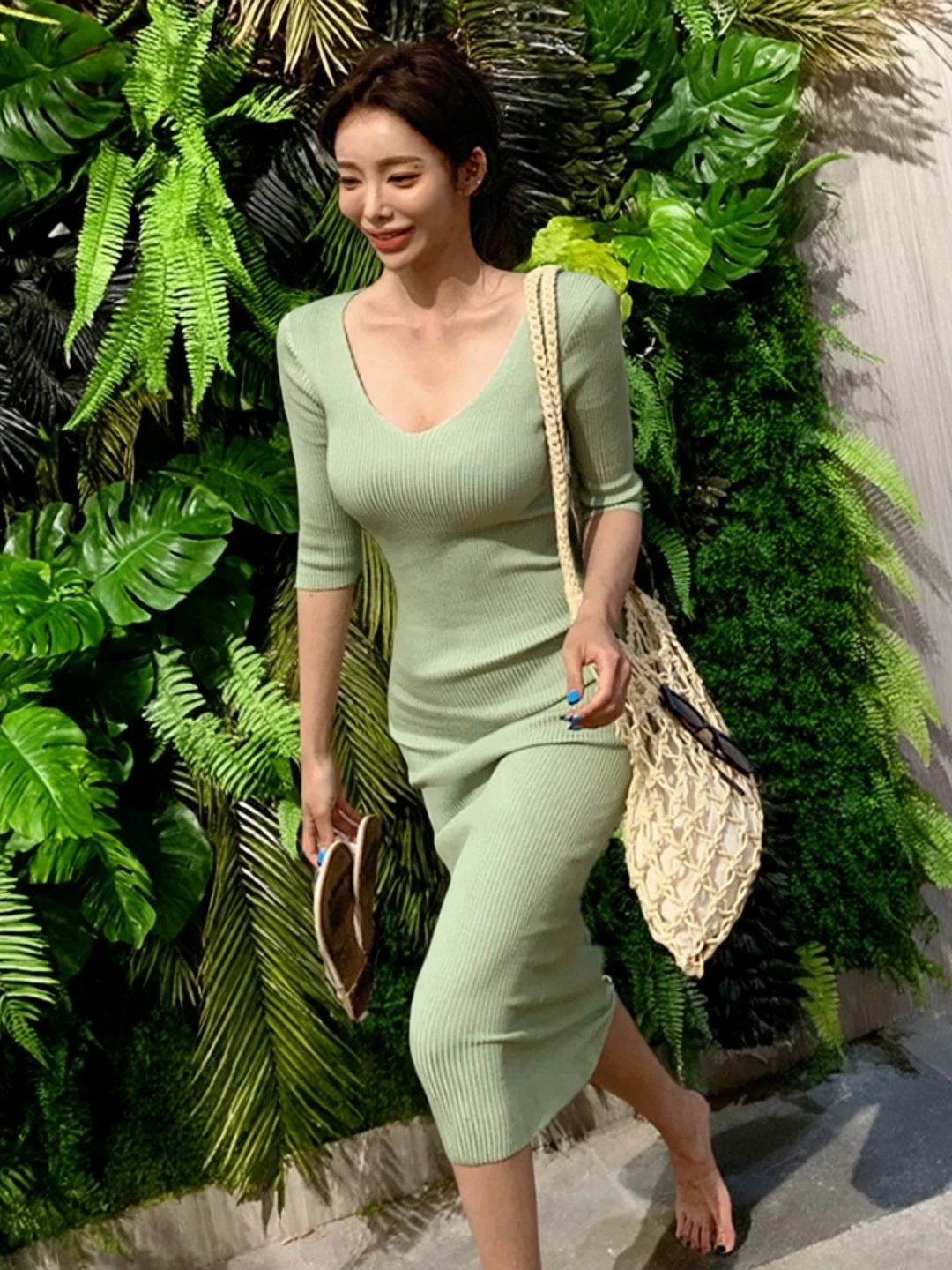 Dongdaemun Sexy Korean Style Summer New All-Match Slim Fit Knitted Dress Midi Skirt Women's Fashion Casual High Waist Soft Kn...