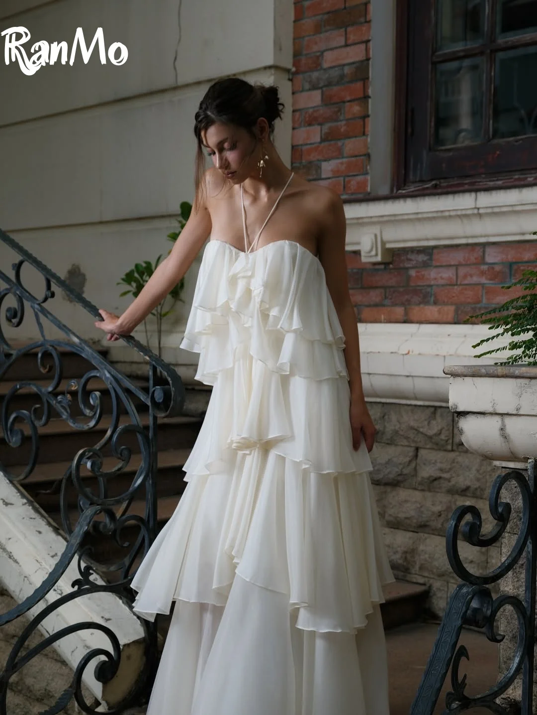 Ranmo أنيقة الرسن ألف خط فستان الزفاف الشيفون شاطئ الصيف الطية أكمام مشد زي العرائس طويلة المتدرج مخصصة 2025
