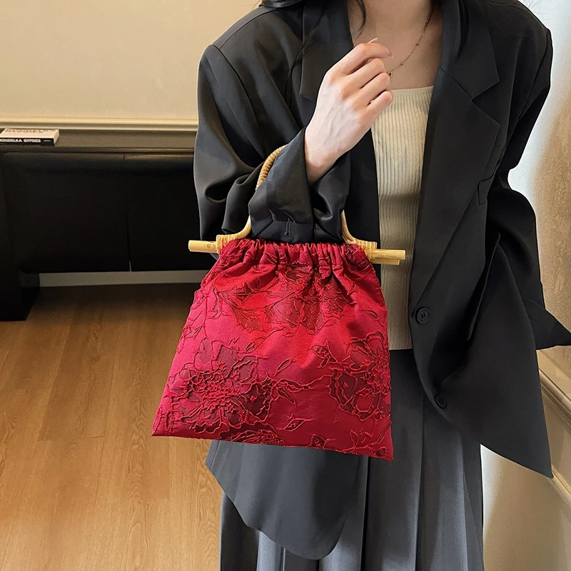 Red Handbag Fashionable Large Capacity Commuting Bag Exquisite Embroidery Bamboo Knot Handbag Textured Casual Women's Handbag