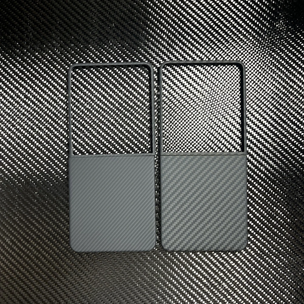 

Чехол из настоящего углеродного волокна для Samsung Galaxy Z Flip 7, ультратонкий легкий чехол из арамидного волокна Galaxy Z Flip 7, карбоновый чехол
