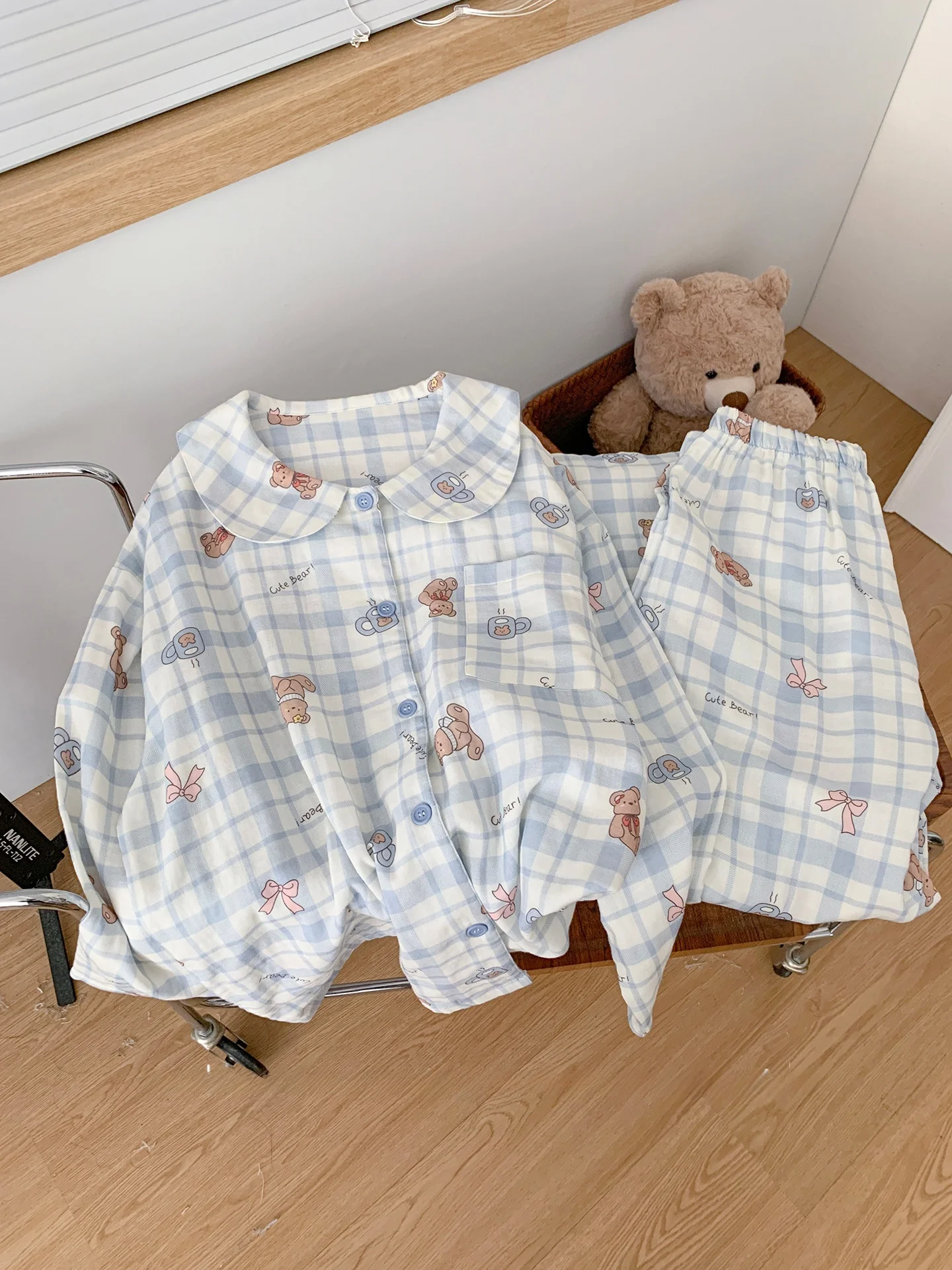 pyjama-en-flanelle-de-coton-a-col-de-poupee-de-dessin-anime-style-femme-vetements-d'interieur-d'automne-motif-ours-mignon-manches-longues-coupe-droite-et-ample
