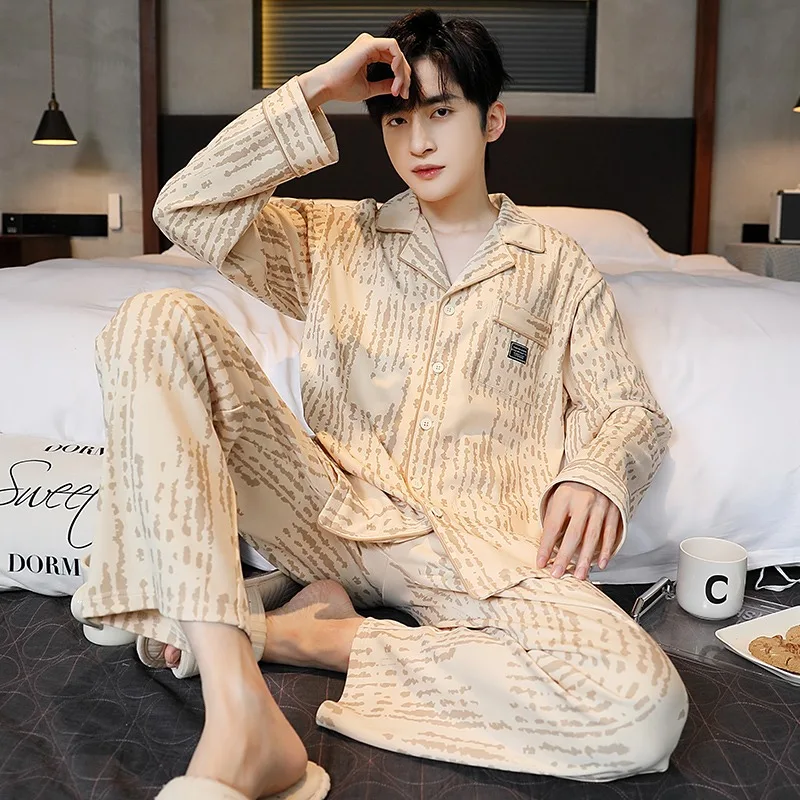 Men\'s Long Sleeved Pajamas Men\'s Cardigan Comfortable and Loose Home Clothing Set for Men In Spring and Autumn pijama hombre