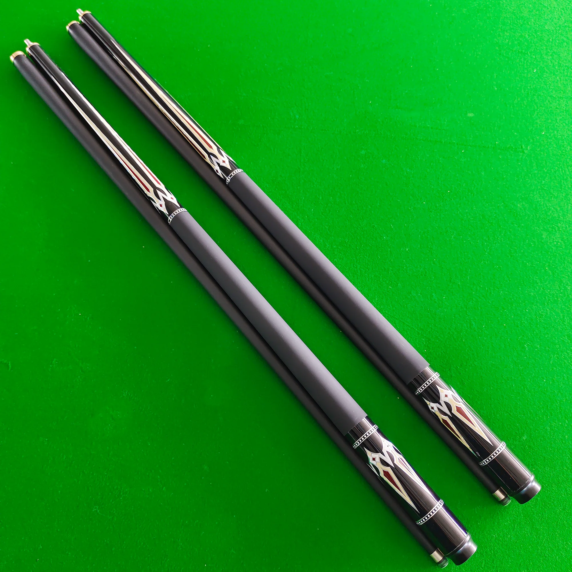 

Professional Black Carbon Fiber Pool Cue Stick High Cost Performance Unique 13mm Tips