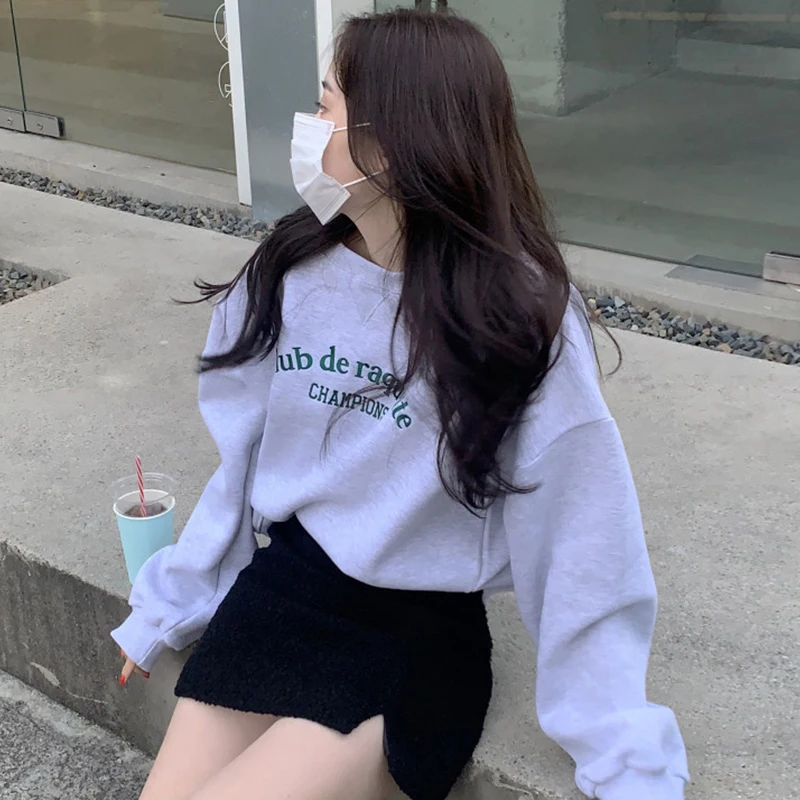 두꺼운 자수 레터 프린트 플리스 후드티 시크 심플 매치 긴팔 라운드넥 스웨트셔츠 여성용 가을 겨울