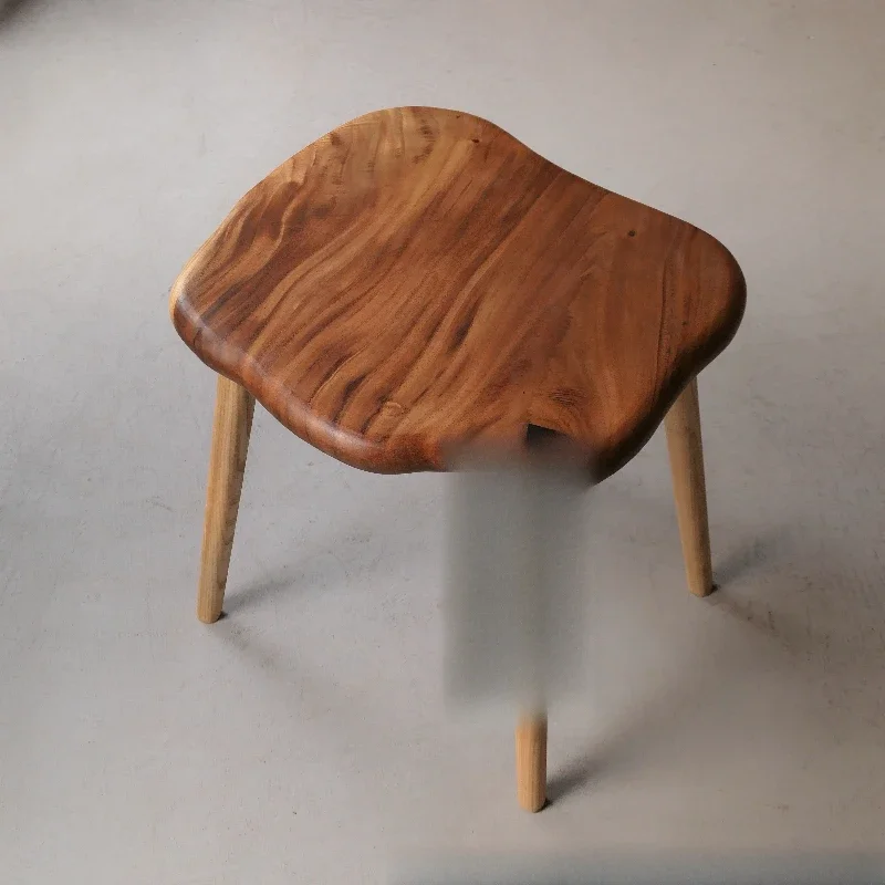 Irregular balcony small tea table 60-70cm log special-shaped side table, wabi-sabi wind solid wood table