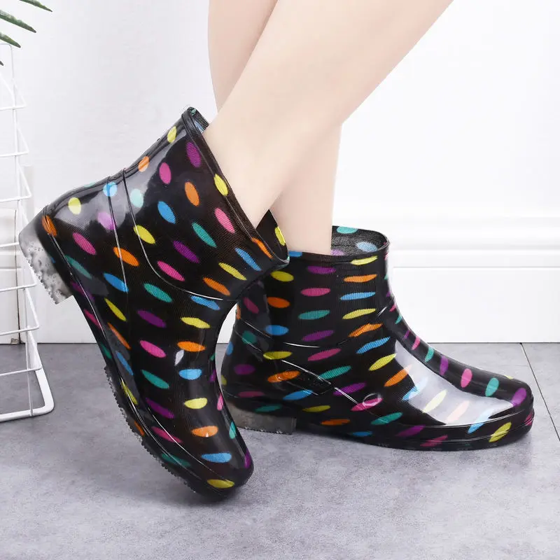 

Colorful Polka Dot Ankle Boots Woman Waterproof Rain Galoshes Ladies Work Kitchen Sately Rainboots PVC Foowear