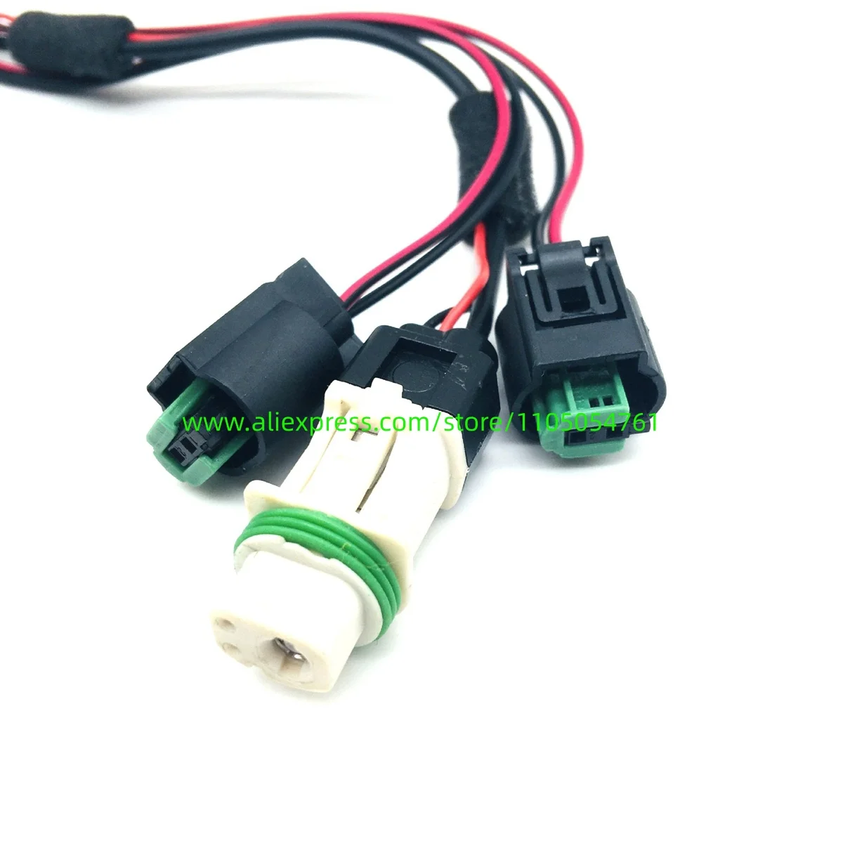 LR071911 LR015458 tailgate switch is suitable for La-nd Ro-ver Discovery 4th generation from 2010 to 2016