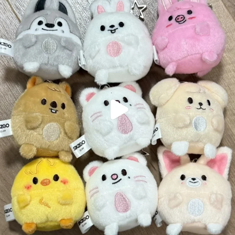 Skzoo Plush Keychai…