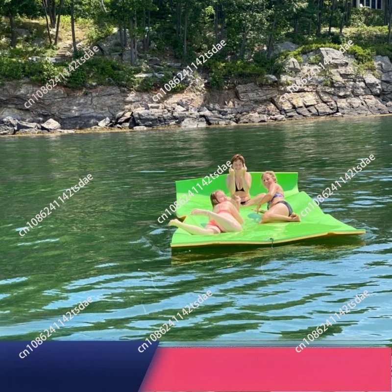 Thickened Oversized Water Floating Mat, Leakproof Magic Floating Bed Blanket for Swimming