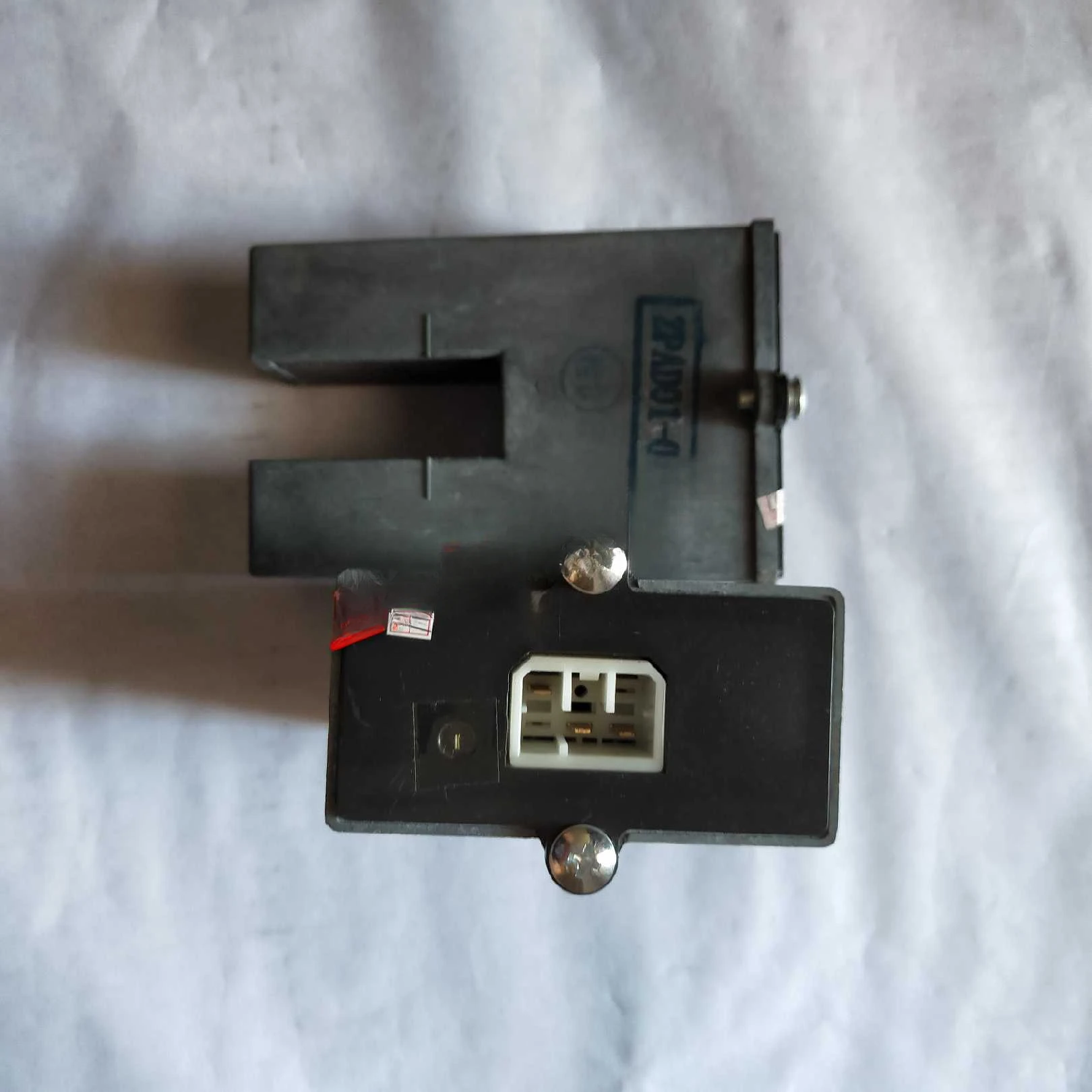 

PAD01-001 Original elevator photoelectric switch ZPAD01-002 spot