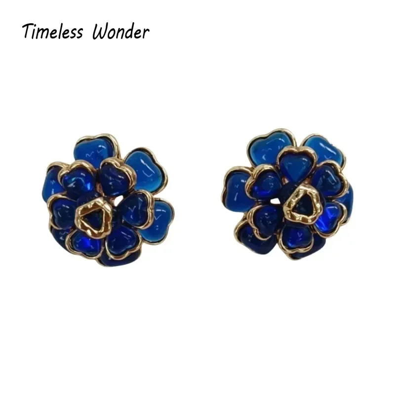 

Timeless Wonder Fancy Crystal Geo 3D Floral Stud Earrings for Women Designer Jewelry Sweet Trendy Rare Top Gift Cute 2612