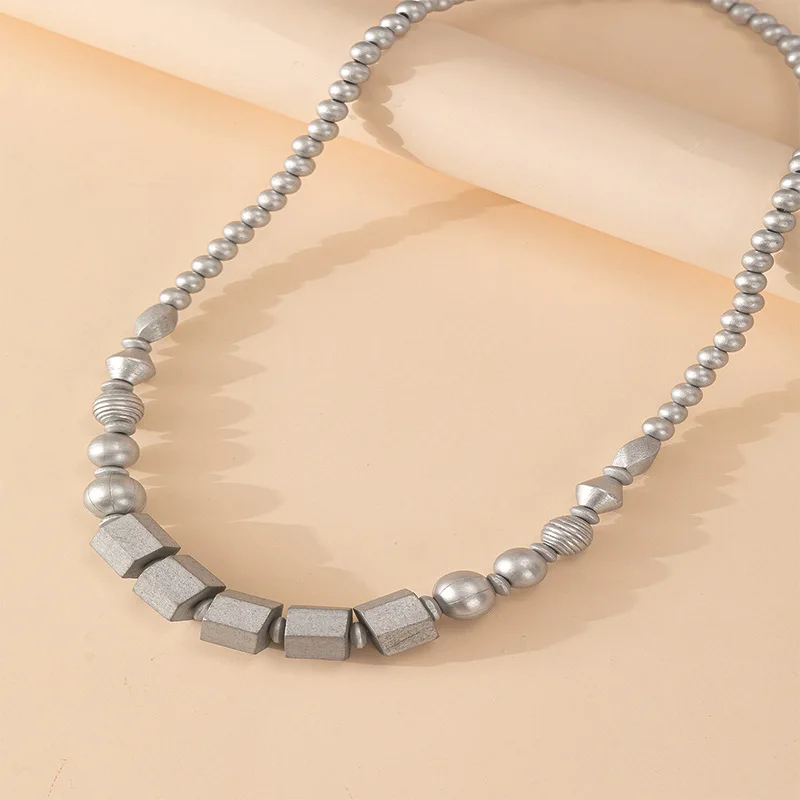 

New trendy and simple yet versatile silver wood elastic irregular bead necklace accessory hip-hop style