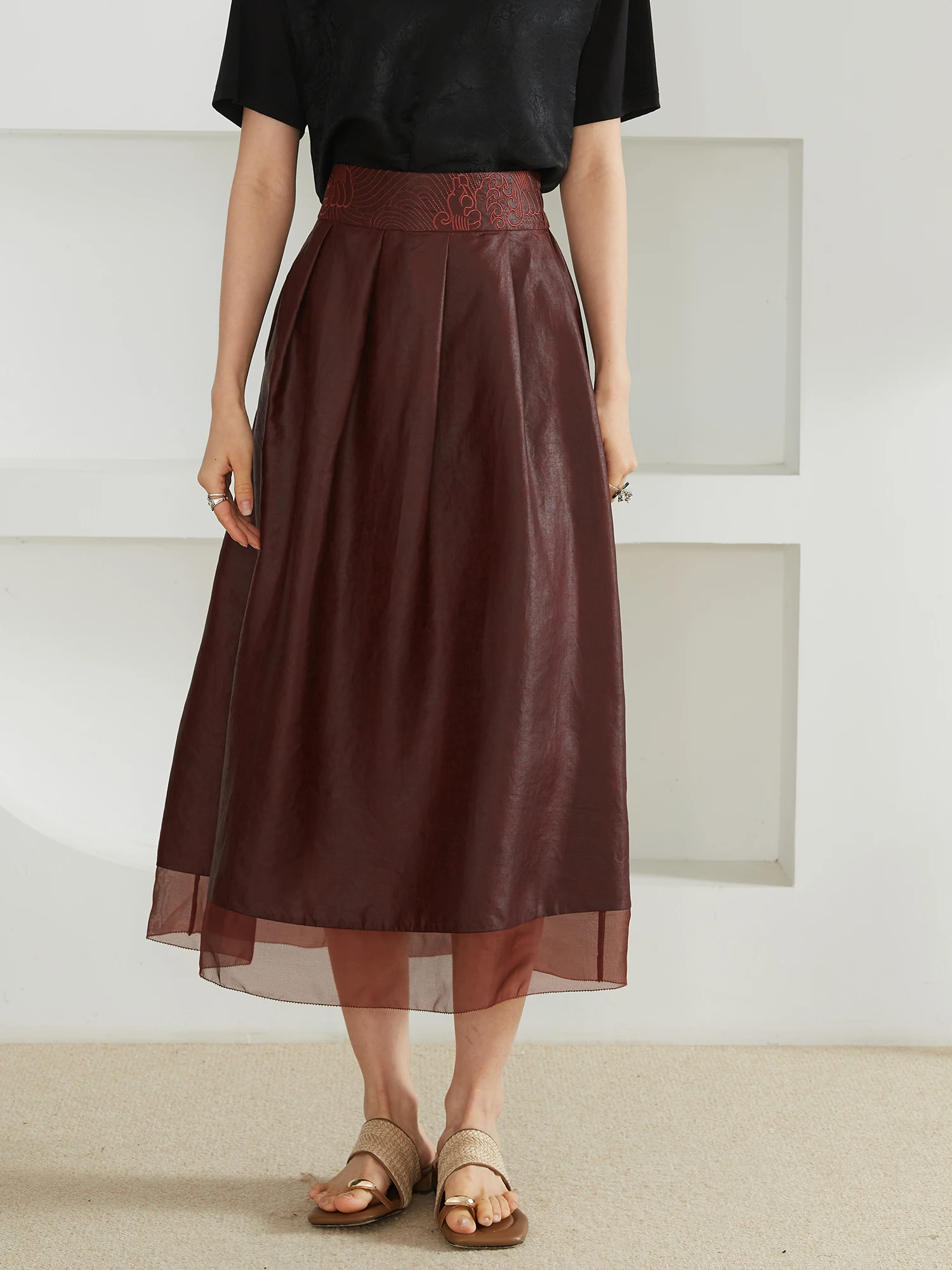 2025年レディースファッション衣料 100%天然桑絹 レッドクラウドヤーン ゴムウエスト 刺繍入り レッドブラウン Aラインスカート