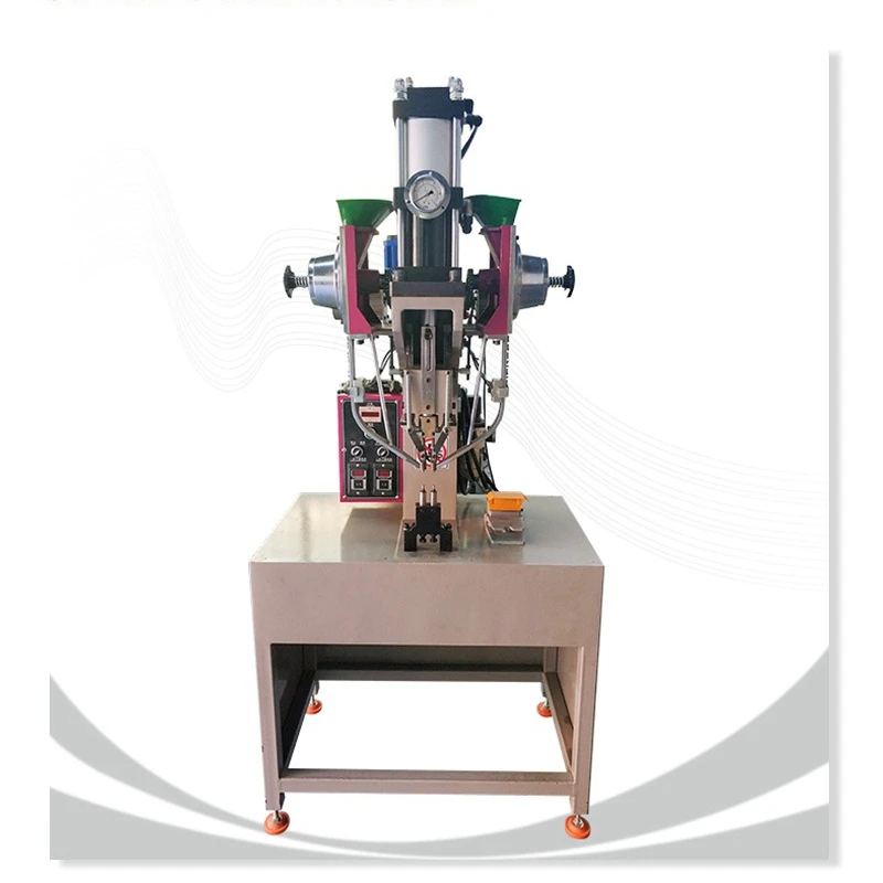 Pneumatic riveting machine Hollow automatic nail feeding riveting machine