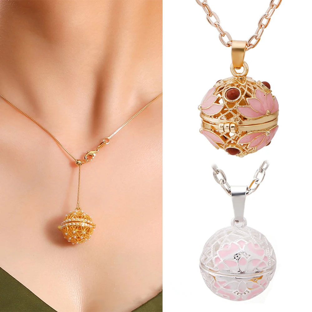 Mexico Chime Gradient Flowers Essential Oil Diffuser Lockets Necklace Vintage Glowing Warm Color Pendant Female Fashion Jewelry