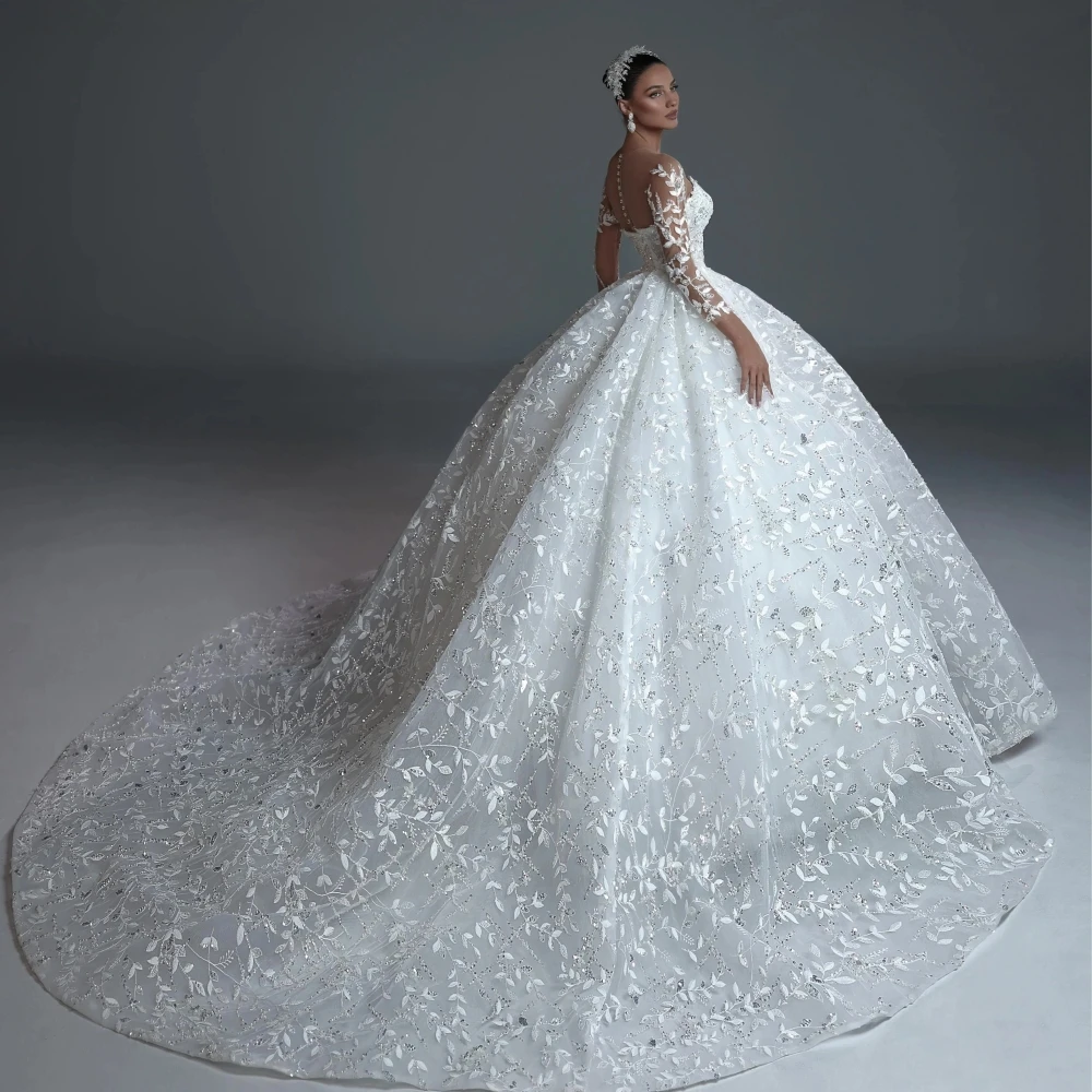 Abito da sposa con applicazioni in pizzo con perline squisite Abito da sposa a maniche lunghe con illusione 2025 Abiti da ballo personalizzati Abiti lunghi per la sposa