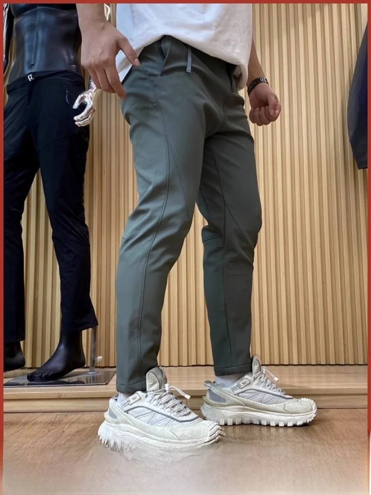

Водонепроницаемые мужские повседневные брюки на подкладке с прямыми штанинами, мягкие длинные брюки, футболка, размерный пошив, осень W...