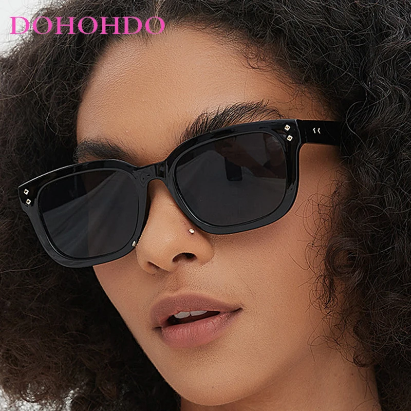 

Vintage Square Rivet Women's Sunglasses Brand Designer Classic Men Sunglass Outdoor Travel Fishing Eyewear Female Lentes UV400