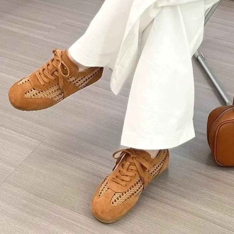 

2025 New Ladies Shoes Lace-up Women's Vulcanize Shoes Fashion Hollow Out Casual Light Comfortable Best Seller Versatile Sneakers