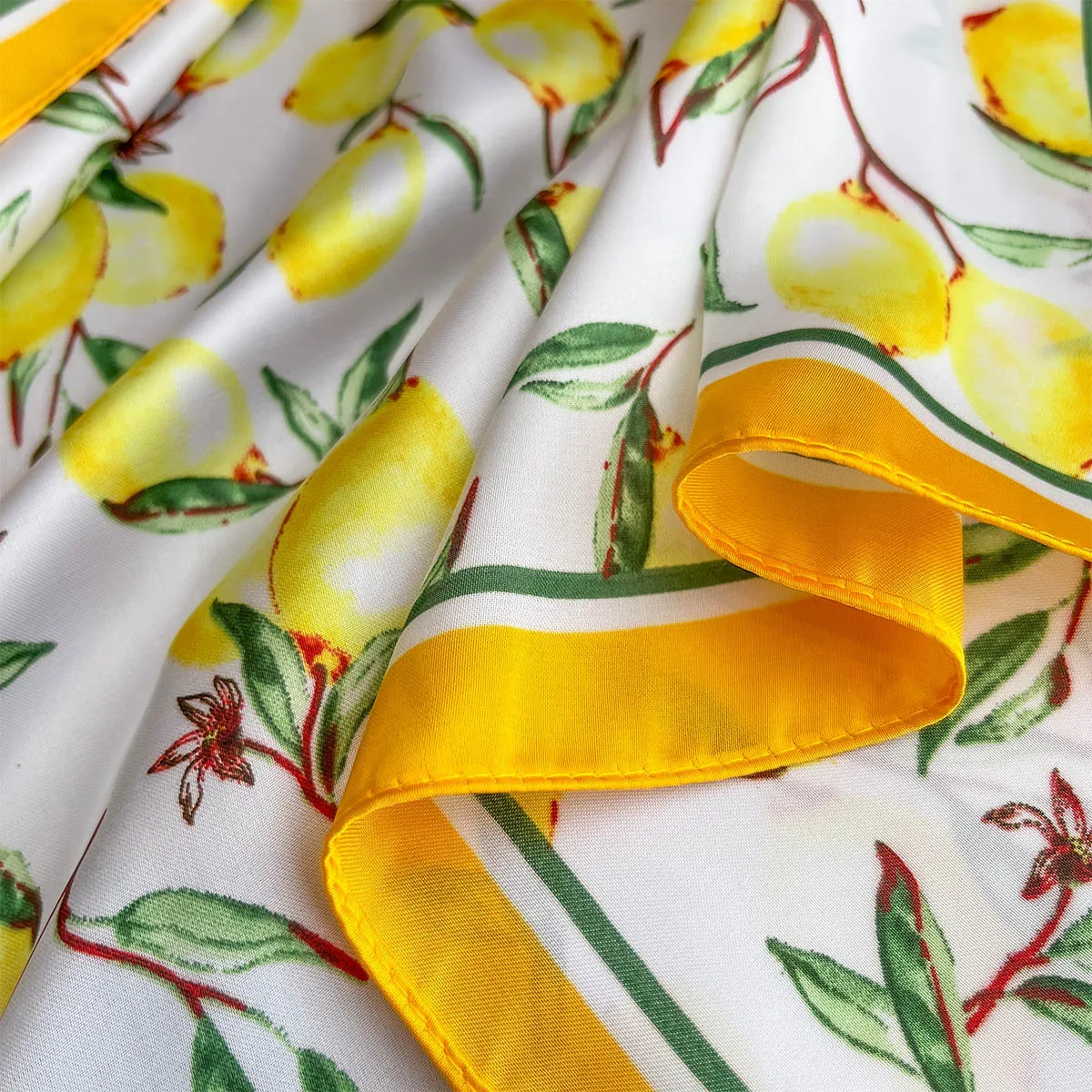Luxe Gele Citroen Print Vierka - Luxury Bags Yellow recensie en prijs