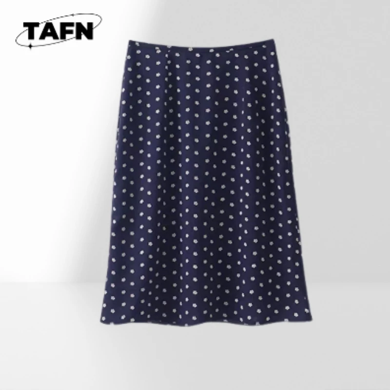 

Skirt High Street Simple Graceful Comfortable and Beautiful Women’s Skirt Set for Day-to-Day Wear, Soft and Breathable AF2334