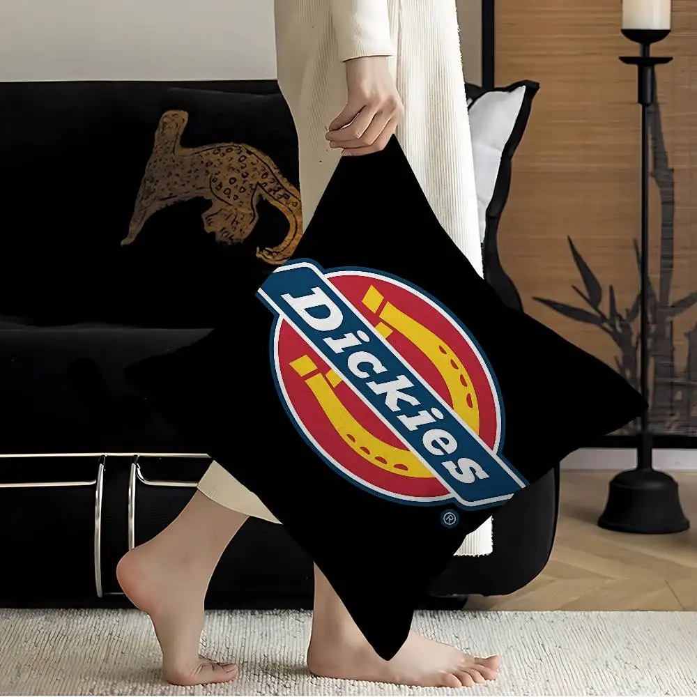 D-Dickies Logo Maple Design Cushion Cover Happy Autumn Harvest decor Holiday Decorati Pillow Cover